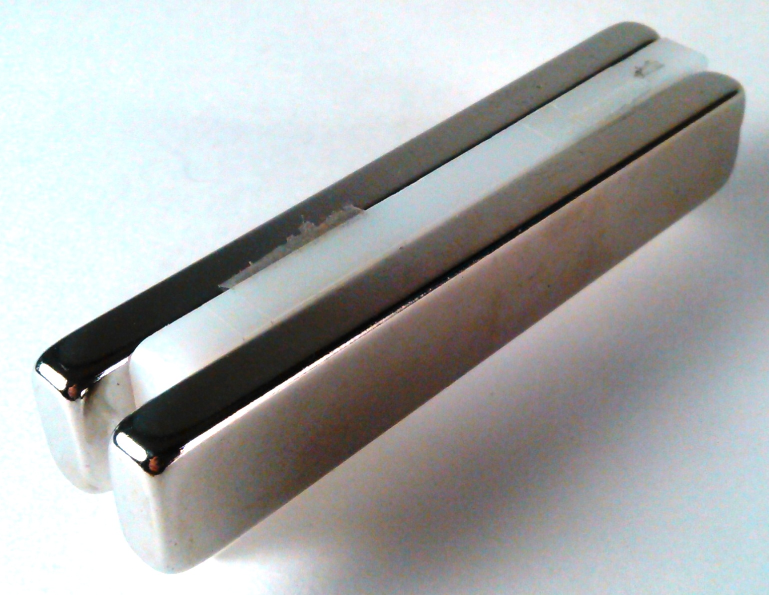 <b>Tiger Tooth Technologies Powerful Neodymium Bar Magnets</b>